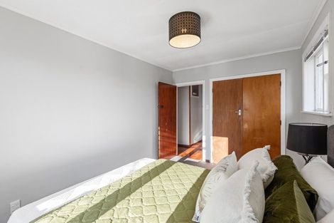 Photo of property in 32 Cardiff Street, Awapuni, Palmerston North, 4412