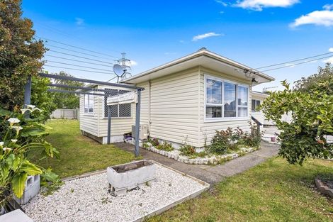 Photo of property in 33 Taka Street, Takanini, 2112