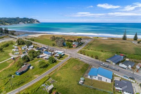 Photo of property in 35 Waitangi Street, Gisborne, 4010