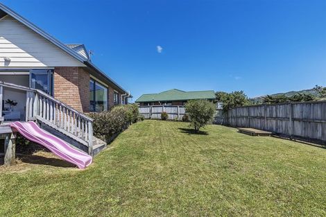 Photo of property in 43a Apple Terrace, Ranui, Porirua, 5024