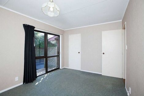 Photo of property in 70 Belair Avenue, Blagdon, New Plymouth, 4310