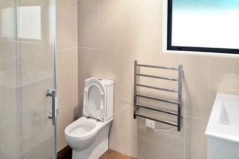 Photo of property in 63a Archibald Road, Kelston, Auckland, 0602