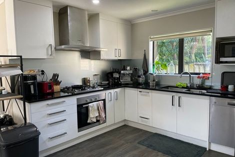 Photo of property in 5 Goyal Lane, Pakuranga, Auckland, 2010