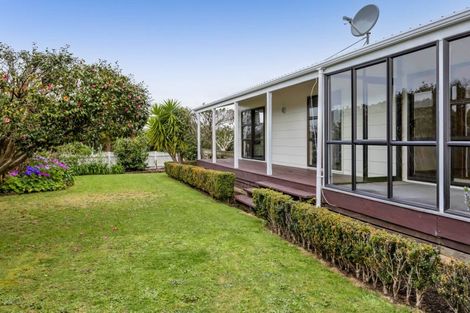 Photo of property in 10 Silvan Place, Bell Block, New Plymouth, 4312