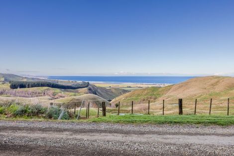 Photo of property in 638 Old Hill Road, Porangahau, 4291