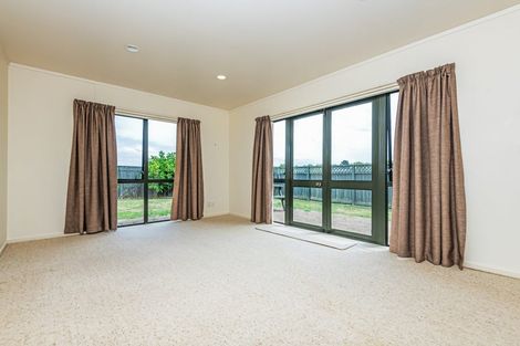 Photo of property in 100 Amberley Avenue, Highbury, Palmerston North, 4412