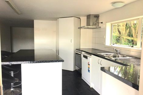 Photo of property in 318 West Coast Road, Glen Eden, Auckland, 0602