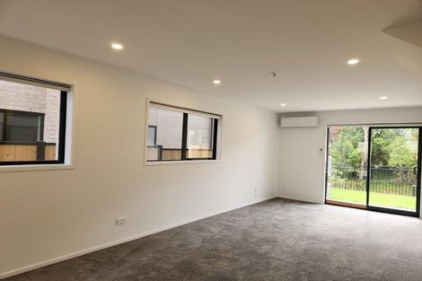 Photo of property in 4/2 Matata Place, Dallington, Christchurch, 8061