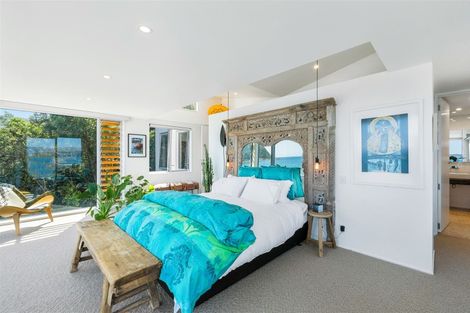 Photo of property in 80 Moana Road, Plimmerton, Porirua, 5026