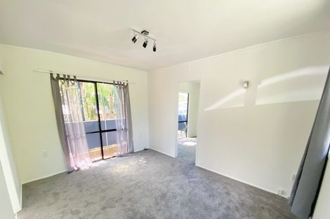 Photo of property in 53 Tiverton Road, Avondale, Auckland, 0600