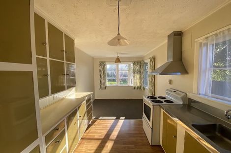 Photo of property in 30 Christian Street, Bryndwr, Christchurch, 8053