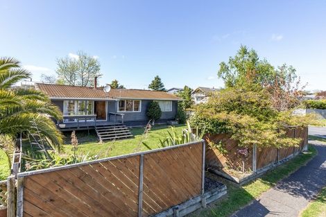 Photo of property in 2 Hyde Avenue, Richmond Heights, Taupo, 3330