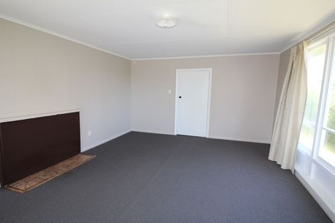 Photo of property in 30 Bellingham Crescent, Fordlands, Rotorua, 3015