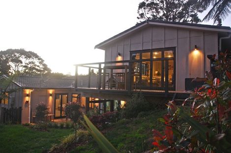 Photo of property in 45 Jonkers Road, Waitakere, Henderson, 0782