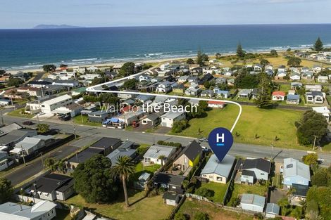Photo of property in 49 Beach Road, Waihi Beach, 3611