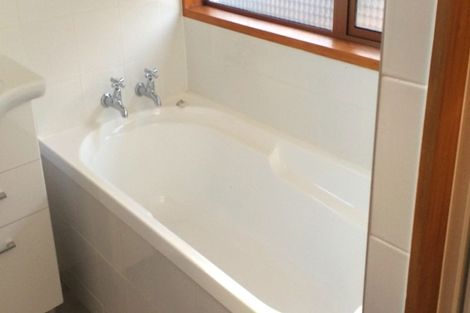 Photo of property in 48 Leeward Drive, Whitby, Porirua, 5024