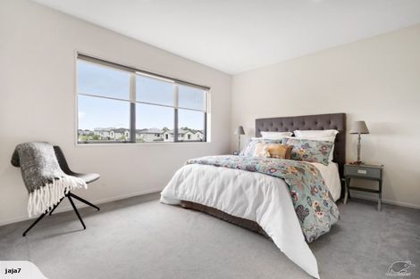 Photo of property in 10 Kuhanui Drive, Karaka, Papakura, 2113