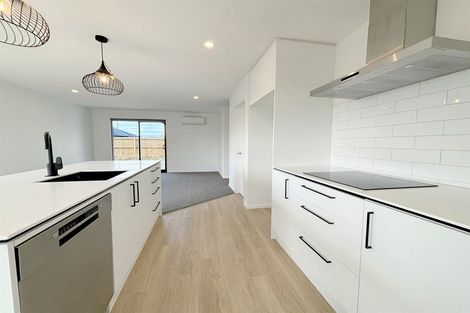 Photo of property in 23 Pitcaithly Street, Halswell, Christchurch, 8025