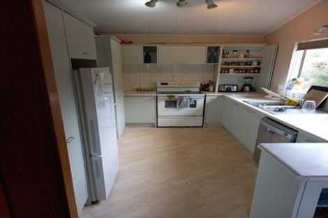 Photo of property in 59 Sunbrae Drive, Silverstream, Upper Hutt, 5019