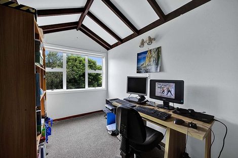 Photo of property in 2 Morrissey Street, Hawera, 4610