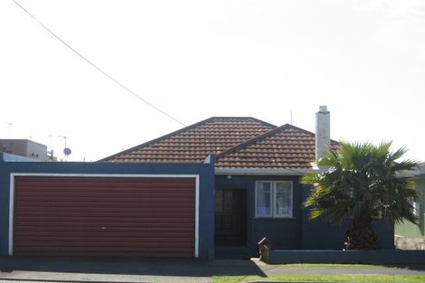 Photo of property in 206 Powderham Street, New Plymouth, 4310