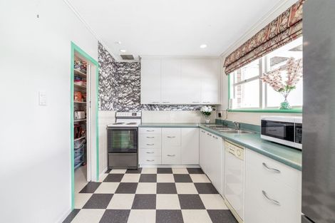 Photo of property in 2/11 Bryce Street, Cambridge, 3434