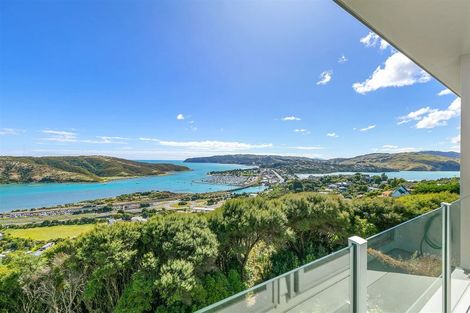 Photo of property in 21 Seascape View, Paremata, Porirua, 5024