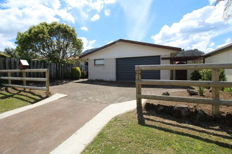 Photo of property in 1a Island View Road, Western Heights, Rotorua, 3015