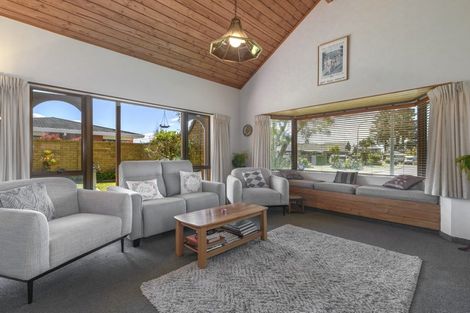 Photo of property in 18 Waratah Street, Matua, Tauranga, 3110