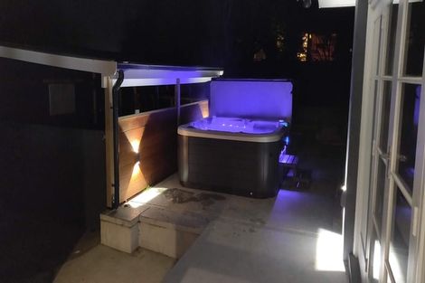 Photo of property in 37 Cuffs Road, Wainoni, Christchurch, 8061