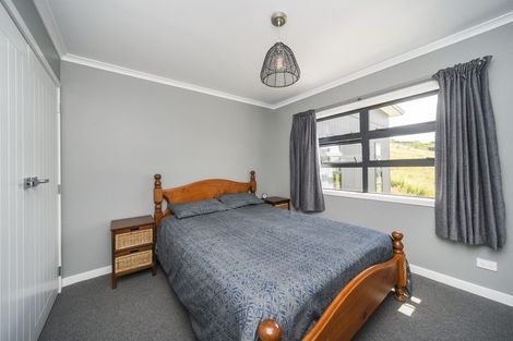 Photo of property in 107 Cashmere Drive, Fitzherbert, Palmerston North, 4410