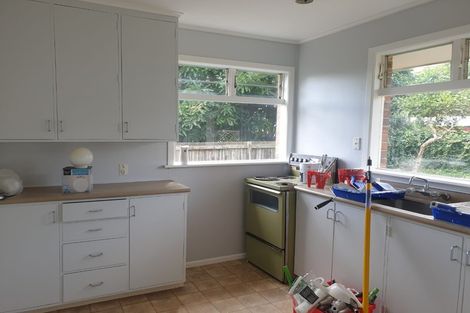 Photo of property in 2/17a Kitchener Road, Sandringham, Auckland, 1025