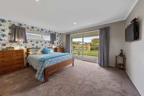 Photo of property in 15 Sutherland Drive, Kaiapoi, 7630