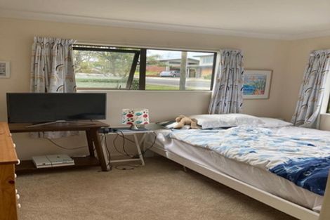 Photo of property in 19 Mcdonnell Street, Omokoroa, 3114