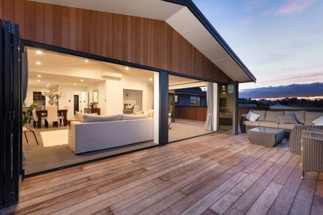 Photo of property in 82 Maungawhare Place, Otumoetai, Tauranga, 3110