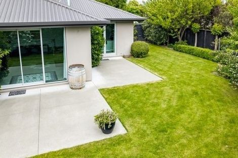 Photo of property in 28 De Castro Drive, Blenheim, 7201