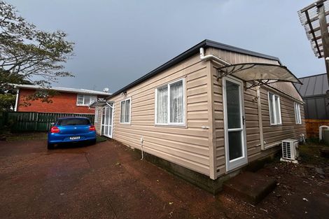 Photo of property in 265 Te Atatu Road, Te Atatu South, Auckland, 0610