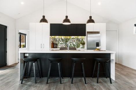 Photo of property in 23 Matipo Street, Wanaka, 9305