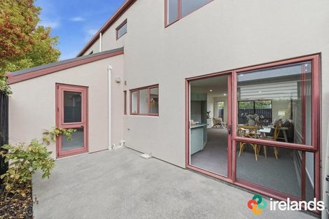 Photo of property in 74 Matipo Street, Riccarton, Christchurch, 8041