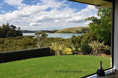 Photo of property in 35 Bonham Street, Pahi, Paparoa, 0571