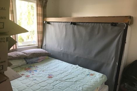 Photo of property in 135 Ennis Avenue, Pakuranga Heights, Auckland, 2010