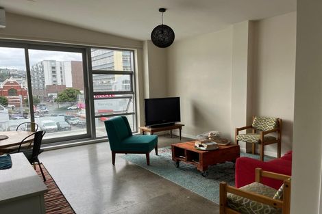 Photo of property in 5/25 Home Street, Mount Victoria, Wellington, 6011