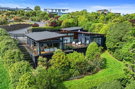 Photo of property in 1 Quarry Hill Terrace, Kennedys Bush, Christchurch, 8025