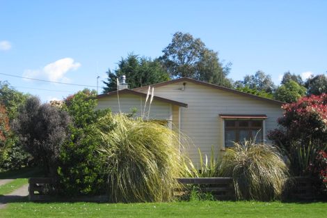 Photo of property in 5 Ngareta Street, Marton, 4710