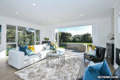 Photo of property in 40a Rutherford Terrace, Meadowbank, Auckland, 1072