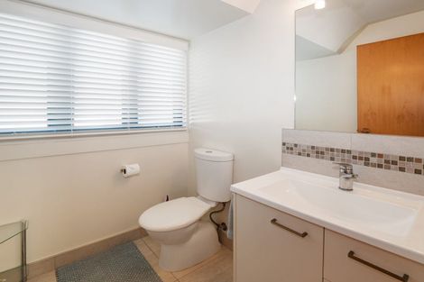 Photo of property in 24 Oceanbeach Road, Mount Maunganui, 3116