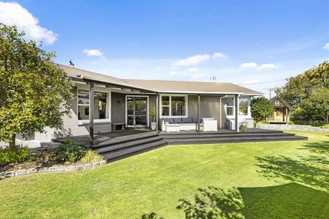 Photo of property in 2 Wychwood Crescent, Bishopdale, Christchurch, 8053