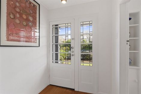 Photo of property in 1/12a Church Street, Devonport, Auckland, 0624
