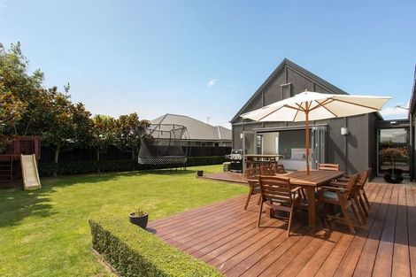 Photo of property in 7 Huntingdon Drive, Rangiora, 7400