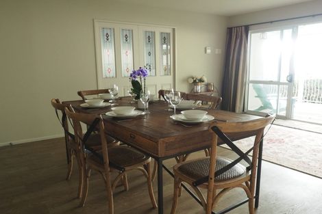 Photo of property in 8 Amner Place, Bluff Hill, Napier, 4110